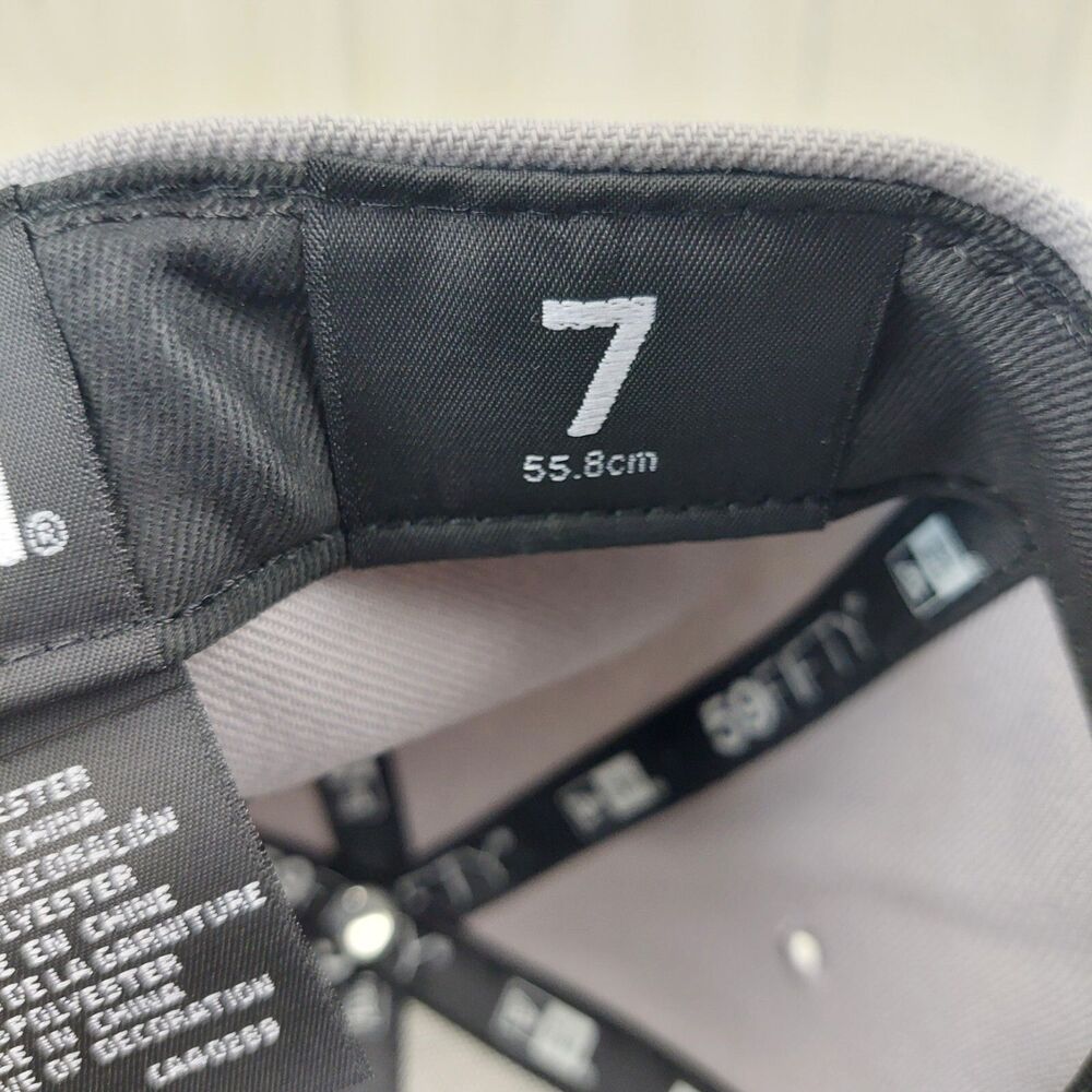 New‎ York Yankees Hat Cap Size 7 New Era 59Fifty Gray Cooperstown Collection MLB - Picture 9 of 10